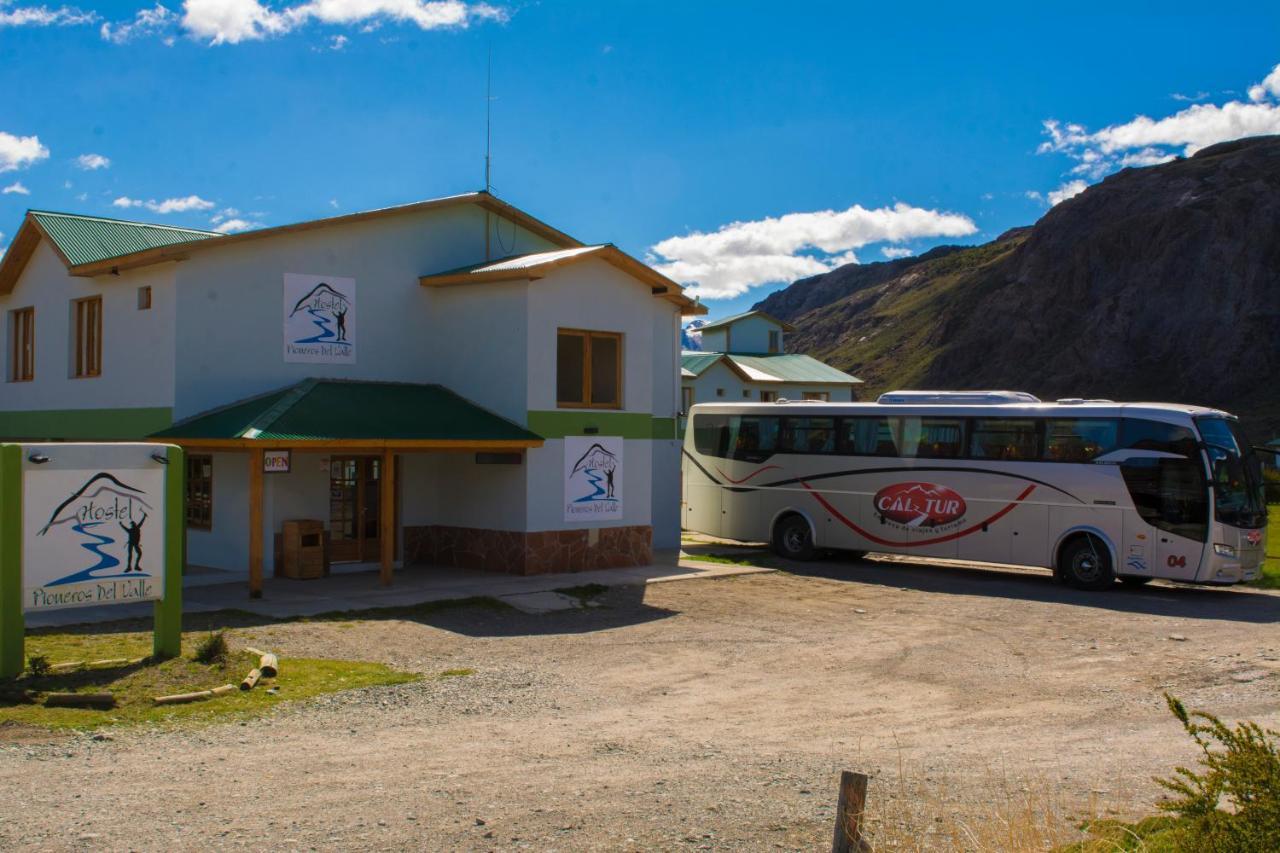 Hostel Pioneros Del Valle El Chaltén Zewnętrze zdjęcie