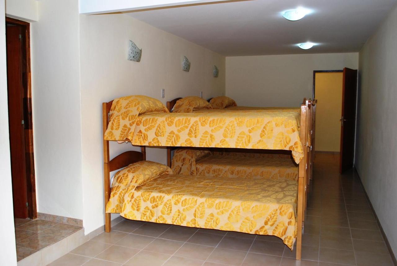 Hostel Pioneros Del Valle El Chaltén Zewnętrze zdjęcie