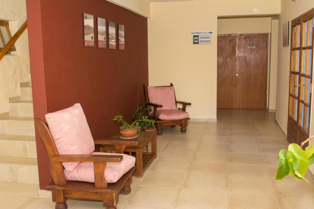 Hostel Pioneros Del Valle El Chaltén Zewnętrze zdjęcie