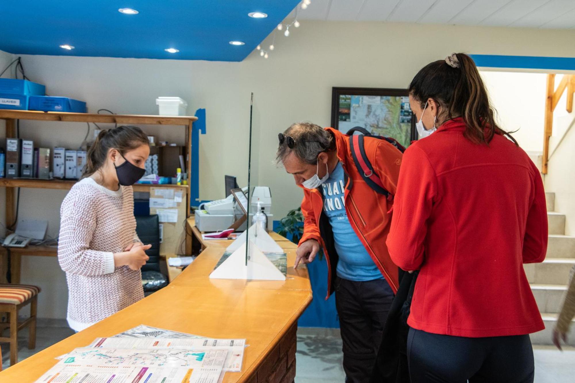 Hostel Pioneros Del Valle El Chaltén Zewnętrze zdjęcie