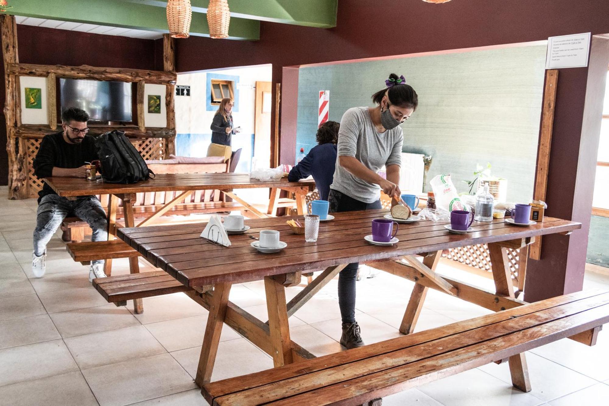 Hostel Pioneros Del Valle El Chaltén Zewnętrze zdjęcie